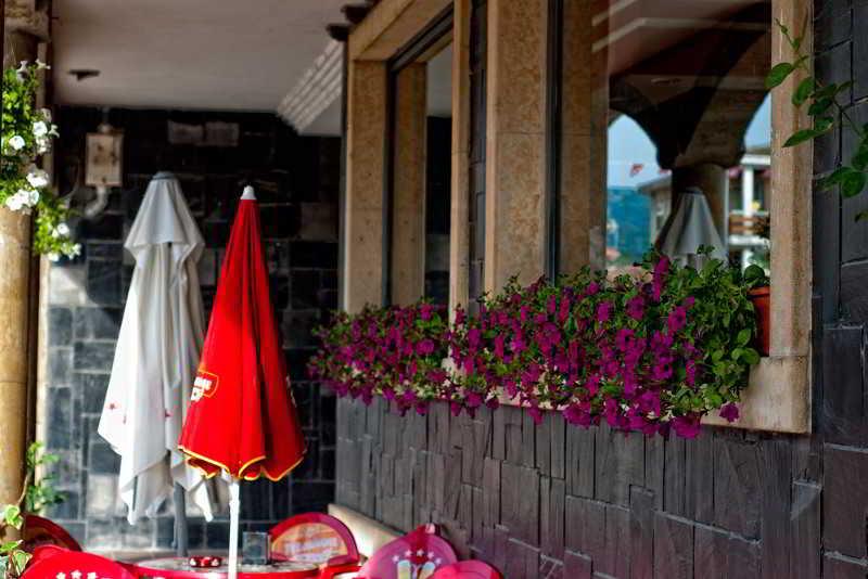 Hotel Rio Cea Пуэнте-Альмуэй Экстерьер фото